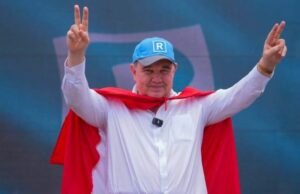 RAFAEL LOPEZ ALIAGA, EL PERĂ ESTĂ DESTINADO A SER GRANDE